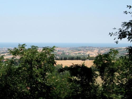 Lovely Holiday Home in Monte Colombo on Farm