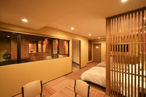 Suite with Spa Bath