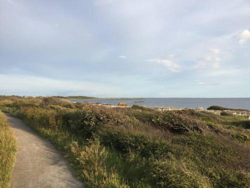Cozy cottage by the sea south of Varberg in Apelviken