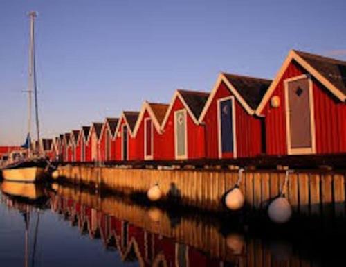 Cozy cottage by the sea south of Varberg in Apelviken