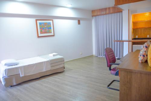Executive Suite image 3