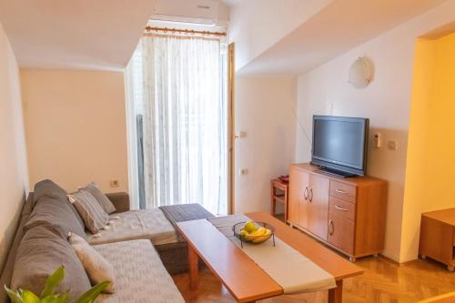 Studio with Sea View image 8