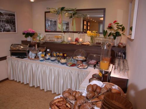 Cafe Schneidewind - image 4
