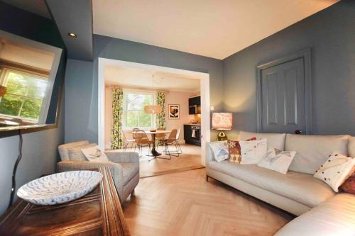 Sunny, stylish character apartment next to park, York (fotografie 3)