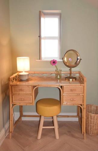 Sunny, stylish character apartment next to park, York (fotografie 10)