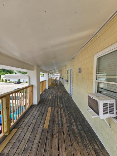 Vacation Inn in Saco