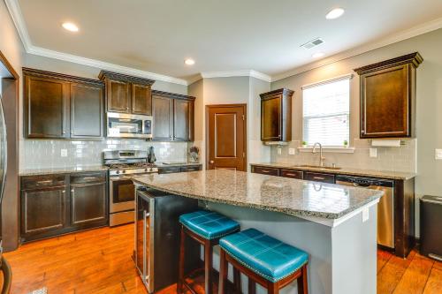 Chapin Vacation Rental about 5 Mi to Lake Murray! in Chapin, USA