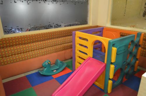 สนามเด็กเล่น, โรงแรมไอดา (Hotel Aida) in กัตตะยัม