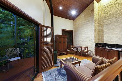 エスカープメント リトリート リゾート