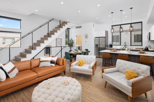 Modern Hollywood Charm in Los Angeles, USA