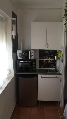 Cocina, Casa Sur H1 in Cordoba Suburbs