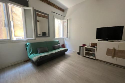 Bright apartment near the Old Port - Location saisonnière - La Ciotat