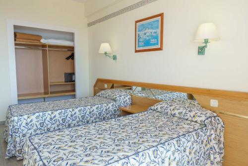Hotel Catalonia - image 8