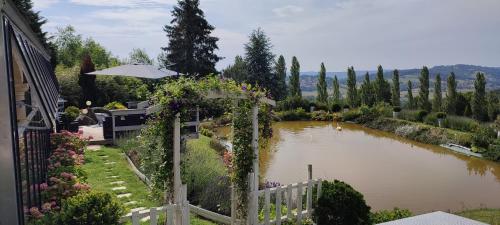 Domaine Le Lanis Chambre d'hôtes piscine spa