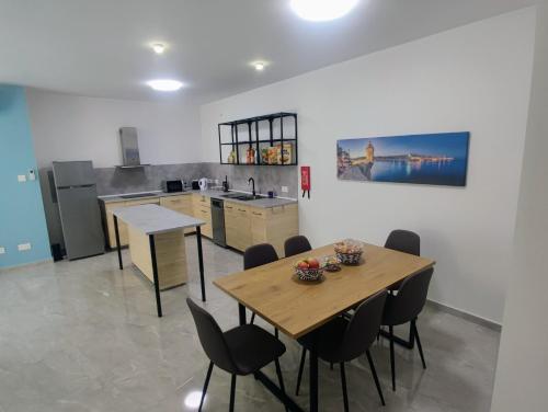 B&B Nasciaro - Deggies Apartments - spacious, modern apartment! - Bed and Breakfast Nasciaro