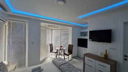 . Studio Emilija A30 A42