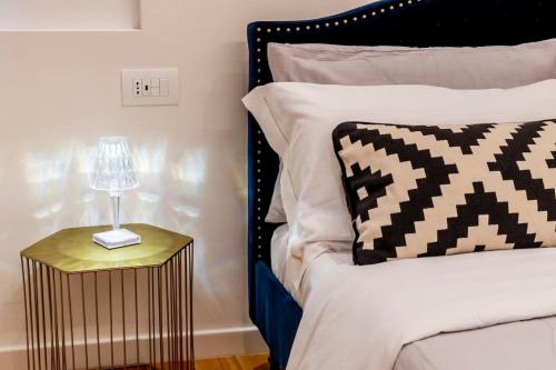 One-Bedroom Apartment image 10