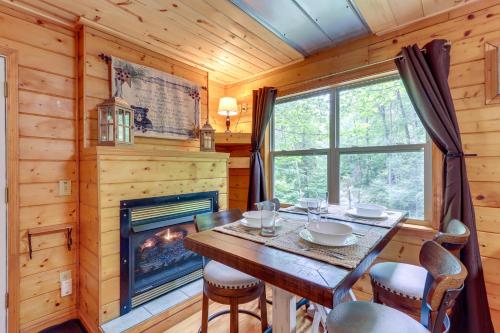 Remote Escape Murphy Cozy Cabin in the Woods in Marble, USA