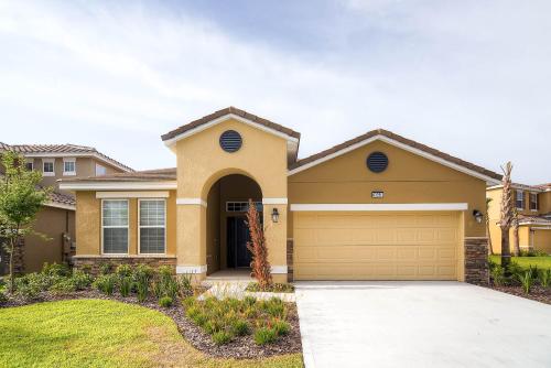 4329AC - Solterra Gated Resort home in Davenport, USA