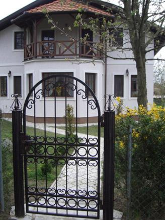 Vila Hani