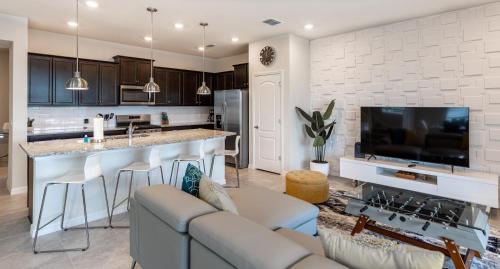 7155OML-Solterra Resort townhouse in Davenport, USA
