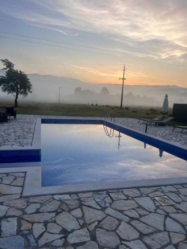 Pool & River House - Lazara, Danilovgrad (foto 2)