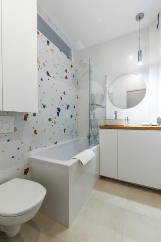 Apartment 4 people w/ balcony 500m from the beach - 샤워실