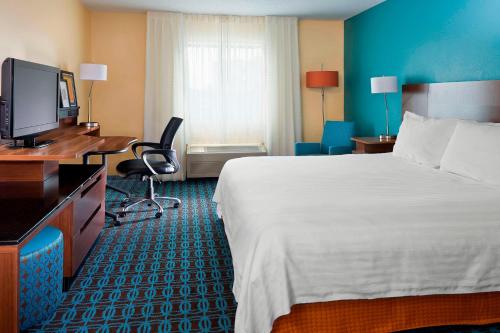 Fairfield Inn & Suites Lexington Keeneland Airport