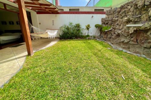 Lima Mini Aparts Monterrico - Cerca Embajada EEUU