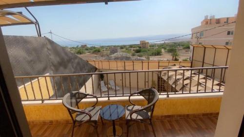 lacasa chalet private With a panoramic view of the DeadSea
