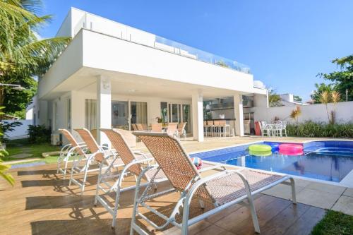 Mansão em Barequeçaba 50m da praia, até 18 pessoas