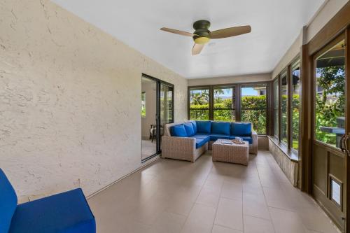 4Br 2Ba Newly Furnished Princeville Home, AC, Pool, Tennis