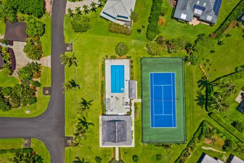 4Br 2Ba Newly Furnished Princeville Home, AC, Pool, Tennis