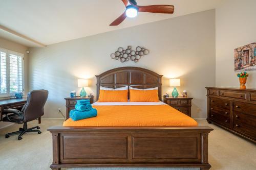 Coachella Chill: Luxury 4BR/4King Paradise Retreat in Indio, USA