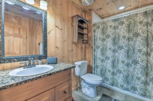 Luxury Cabin with Deck Less Than 5 Miles to Sapphire Valley! - image 6