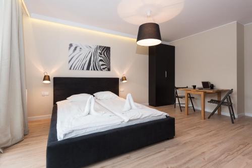 Apartamenty Apartinfo Chmielna Park - image 9