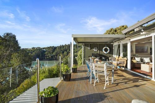 Viesnīcas āriene, Kaioruru View - Diamond Harbour Holiday Home in Diamond Harbour