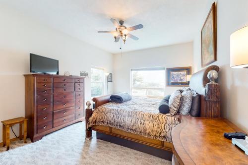 JS Beach House - main image