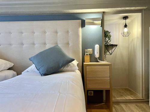 Hotel La Calanque - image 10