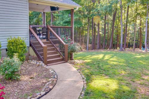 Anderson Lakefront Vacation Rental with Boat Dock!