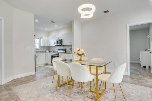 Stylish Fort Lauderdale Home: 5 Mi to Beach! in Lauderhill