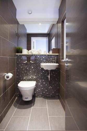 EPIC Apart Hotel, Duke Street, Central Liverpool Apartments Near Liverpool ONE, Liverpool (photo 10)