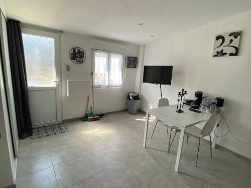 Létesítmények, Studio meublée 21m2 les Abrets en Dauphiné avec accès autonome (Studio meublee 21m2 les Abrets en Dauphine avec acces autonome) in Saint-Ondras