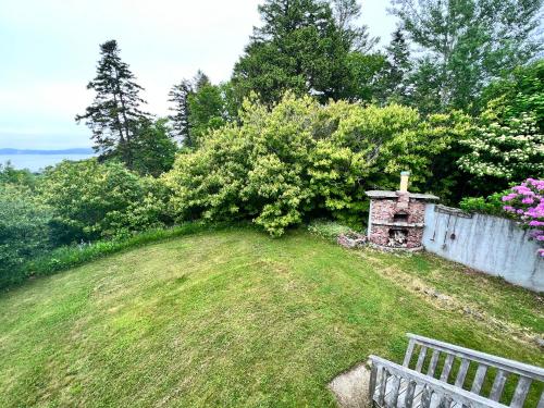 Water Front House in Eastport