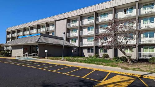 . Motel 6-Danvers, MA - Boston North