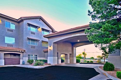 Comfort Inn & Suites Sierra Vista near Ft Huachuca