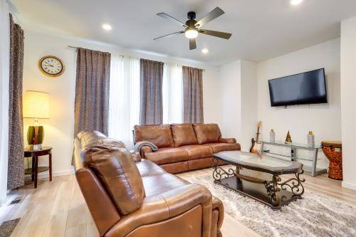 Commerce City Vacation Rental with Deck in Henderson, USA