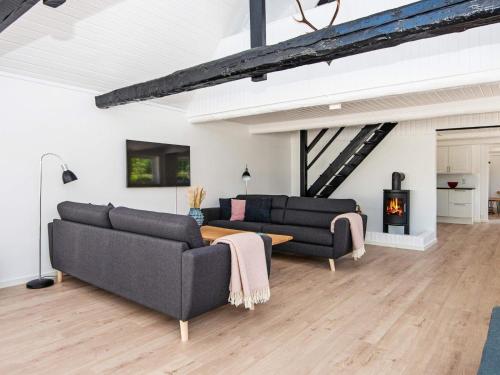 Comoditats, 10 person holiday home in Auning-By Traum in Allestrup
