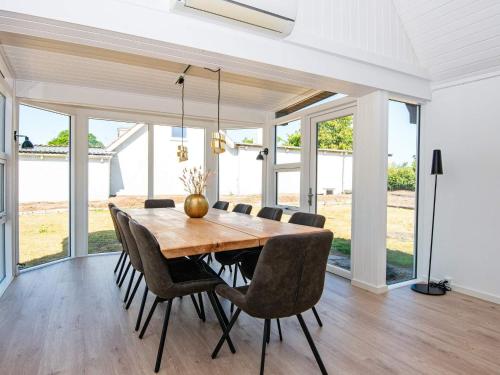 Comoditats, 10 person holiday home in Auning-By Traum in Allestrup