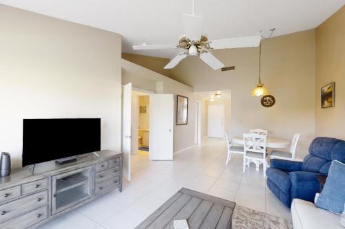 Family Tides, Unit 218 in St Petersburg, USA